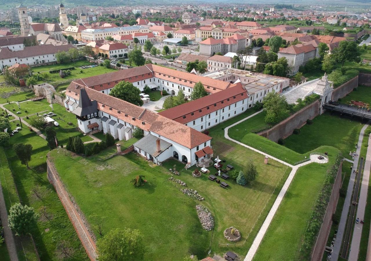 Hotel Medieval อัลบายูเลีย ภายนอก รูปภาพ