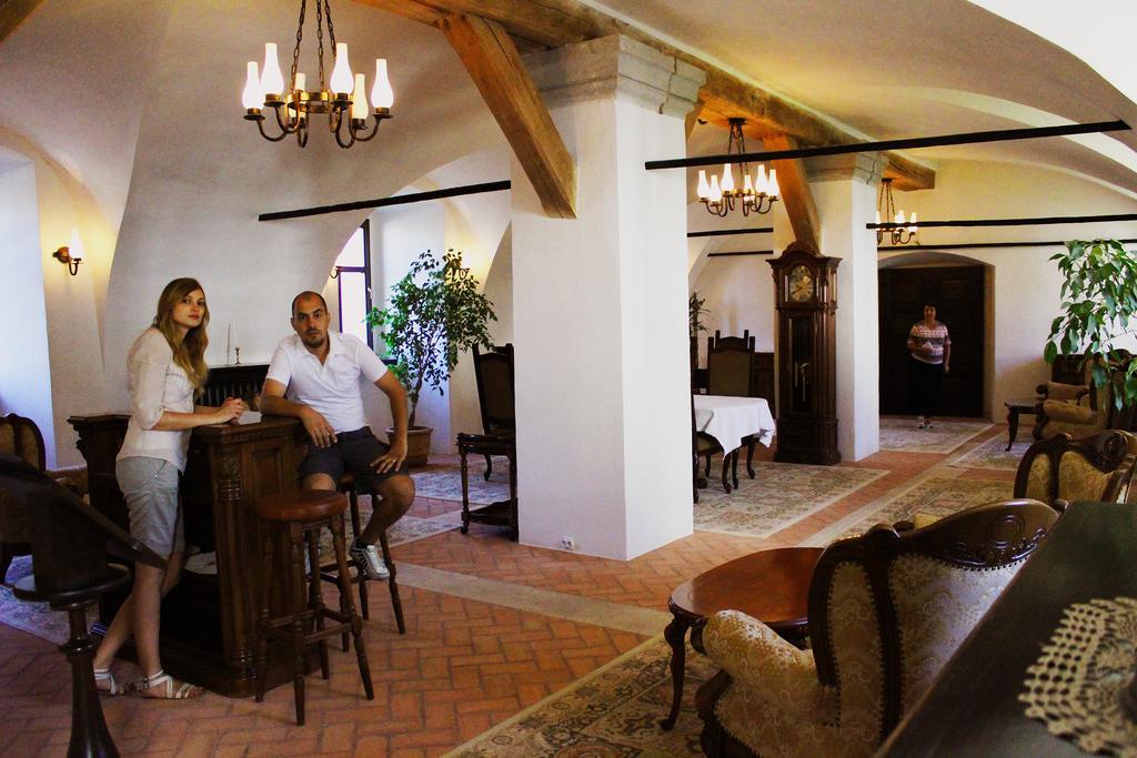 Hotel Medieval อัลบายูเลีย ภายนอก รูปภาพ
