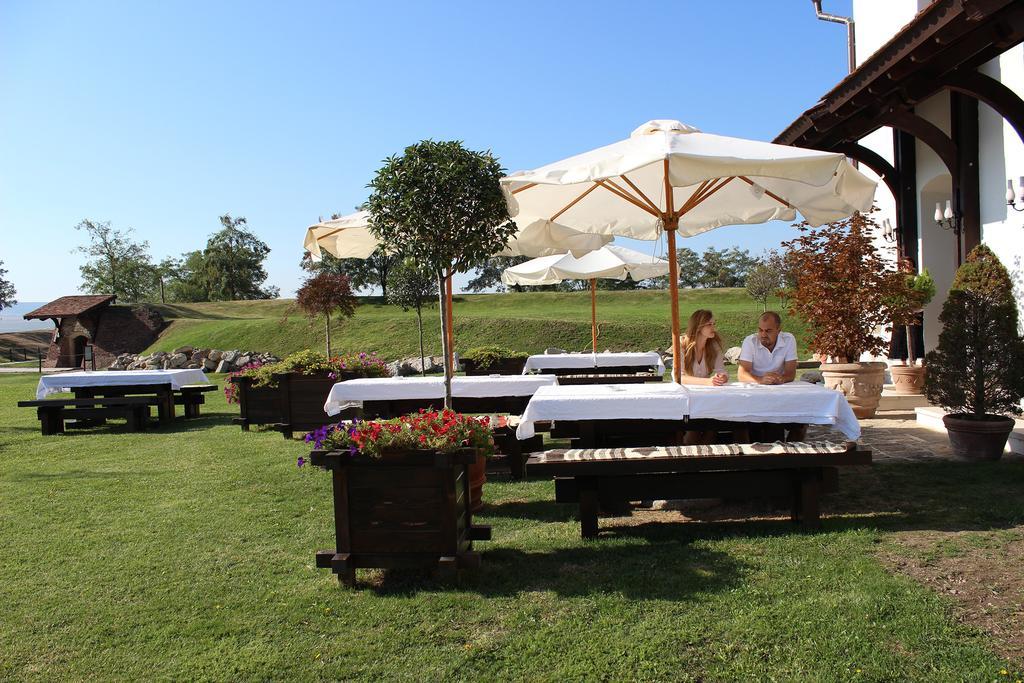 Hotel Medieval อัลบายูเลีย ภายนอก รูปภาพ